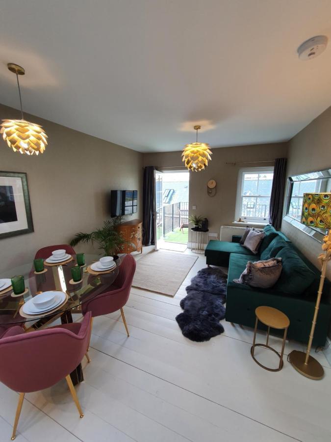 The Loughborough - Elegant, Glamourous Boutique 1 Bed, Central Truro Exterior photo